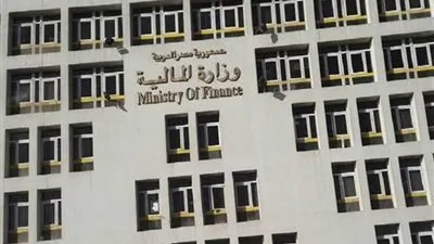 أهم السلع والخدمات الخاضعة لرسوم التنمية بعد إقرارها رسميًا