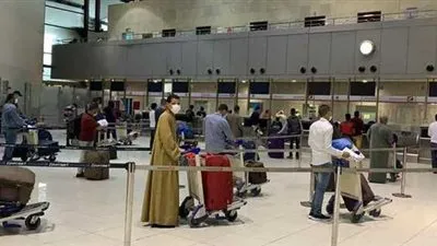 خبير عن عودة العالقين: مصر تضع جميع أبنائها أمام أعينها  (فيديو)