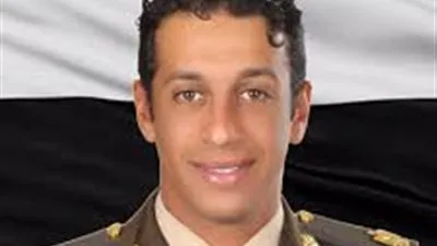 والدة الشهيد أيمن كتاب: 