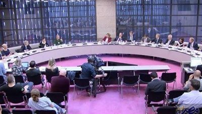 الحكومة الهولندية ترفع خطة لرفع قيود العزل العام على 4 مراحل