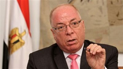  حلمي النمنم يكشف عن موقف جمعه مع يوسف القرضاوي (فيديو)