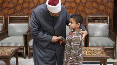 أحمد موسى عن شيخ الأزهر: الملايين يحبونه (فيديو)