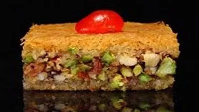 طريقة عمل الكنافة بالمكسرات.. وصفة سريعة 