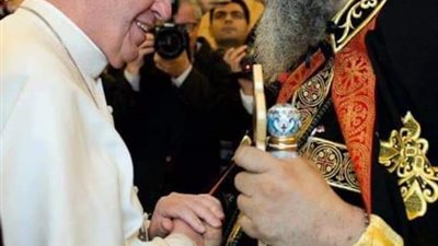 تفاصيل مكالمة بابا الفاتيكان وتواضروس الثاني