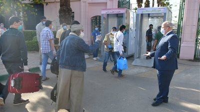 وصول الفوج الرابع للعائدين من الكويت إلى مدينة الطلاب بجامعة القاهرة