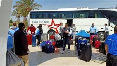 أحد العائدين من السودان: أماكن الإقامة رائعة.. و