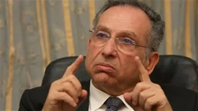 تأجيل محاكمة ممدوح حمزة بتهمة نشر أخبار كاذبة لـ1 يونيو