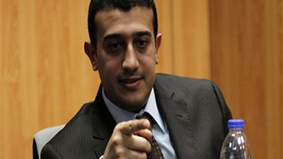 عاجل.. عزل 11 نائبا بعد مخالطتهم لمصابة بكورونا في المجلس (فيديو)