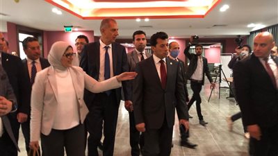 عاجل.. هالة زايد تتسلم مبنى للعزل الصحي بمركز شباب الجزيرة (صور)