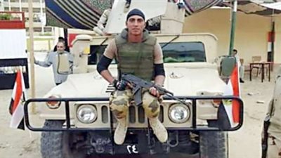 والدة البطل شويقة تعلق على مشهد استشهاده بمسلسل الاختيار (فيديو)