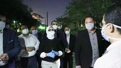 وزيرة الصحة لممرضات مصابات بكورونا: لن ننسى تضحياتكن (صور)