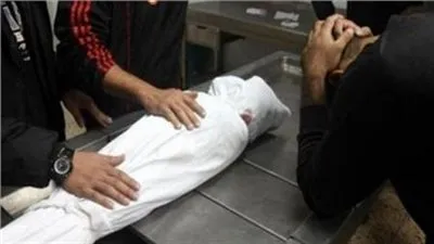 دفن جثة طفل لقي مصرعه صعقا بالكهرباء في مدينة نصر 