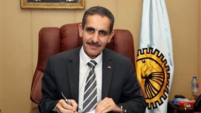 عاجل.. محافظ الغربية يخفض عدد ركاب الميكروباص إلى ١٠ بدلا من ١٤ لمواجهة كورونا 