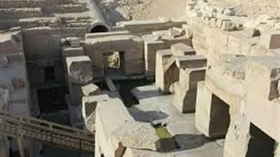 حكاية البحث عن مقبرة أوزيريس.. وترنيمات الحج عند المصري القديم  