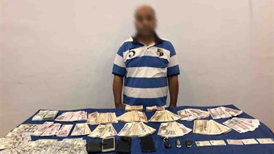 ضبط عاطل لقيامه بالاتجار فى النقد الأجنبى بمدينة نصر 