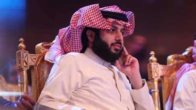 تركي آل الشيخ يوجه رسالة نارية إلى إدارة الأهلي بسبب أحمد حجازي