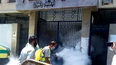 تعقيم وتطهير مستشفى المنيرة العام (صور)