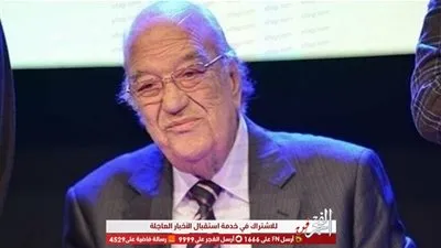 نقل جثمان حسن حسني من المستشفى إلى مقابر الفيوم