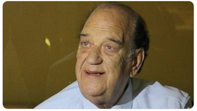 أكرم حسني ينعى وفاة الفنان حسن حسني