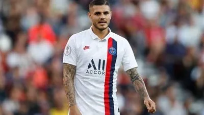 بند في عقد إيكاردي مع باريس يبعده عن يوفنتوس