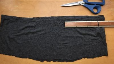 هاني الناظر يوضح كيفية صنع كمامة من 3 طبقات بالمنزل (فيديو)