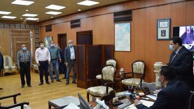 شاهد.. ماذا فعل محافظ الدقهلية بعد شفاءه من كورونا؟