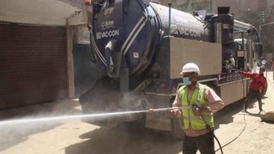 محافظ الجيزة: رش وتطهير مقار صرف المعاشات والتأكد من ارتداء الكمامات