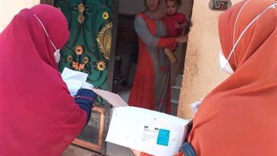 صحة بني سويف: توصيل الأدوية لـ999 من حالات العزل المنزلي والمخالطين لمصابي كورونا (صور)