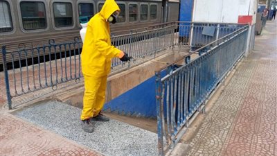 تعقيم القطارات والمحطات داخل هيئة السكك الحديدية (صور)
