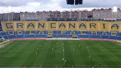 رئيس نادي لاس بالماس يطالب بحضور الجماهير لمتابعة مباريات الليجا