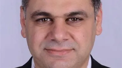 وزير السياحة والآثار يجدد الثقة في رئيس هيئة التنشيط لمدة عام