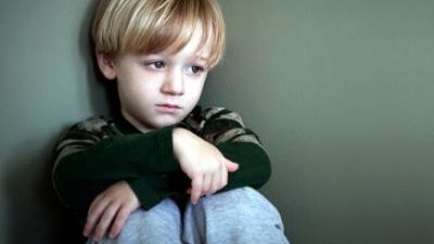 منظمة حقوقية: 1 من كل 6 أطفال يصابون بالاكتئاب بسبب عزل كورونا