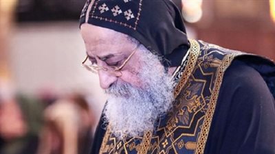 كورونا يخترق العمائم السوداء ويصيب 8 كهنة.. ومطران شبرا الخيمة يحذر