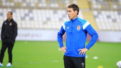 مجزرة أهلاوية.. فايلر يُحدد الراحلين عن الأهلي في الميركاتو الصيفي