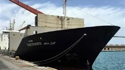 عاجل.. غرق باخرة إيرانية بالقرب من السواحل العراقية