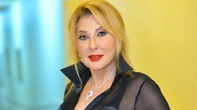 ماذا قالت النجمة نادية الجندي عن فيلمها الشهير 