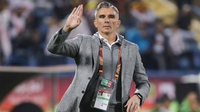 التفاصيل الكاملة لتجديد عقد كارتيرون مع الزمالك