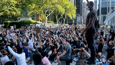 متظاهروا نيويورك: 