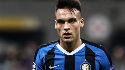 لاوتارو مارتينيز يحسم مصيره من الانتقال لصفوف برشلونة