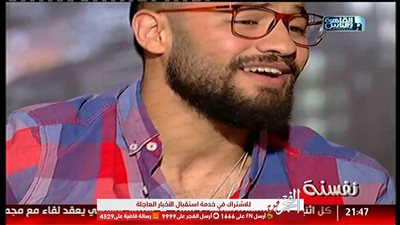 بعد إصابته بفيروس كورونا.. أحمد الخطيب يطرح أغنية عن العزل المنزلي