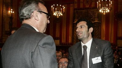 رئيس برشلونة السابق يتحدث عن موقف مثير جمعه بـ