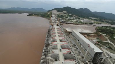 محلل سياسي يكشف مفاجأة بشأن آخر مستجدات سد النهضة (فيديو)