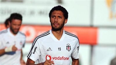 3 عروض جديدة لمحمد النني