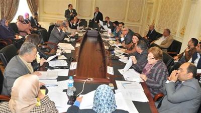 التعليم تطالب باعتمادات إضافية بـ22 مليار جنيه لمواجهة فيروس كورونا