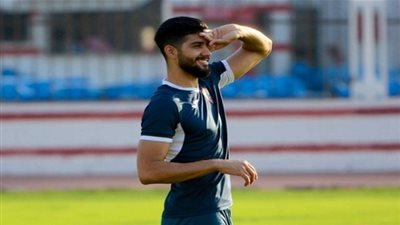 ساسي يوجه رساله لجماهير الزمالك وينفي شائعة رحيله