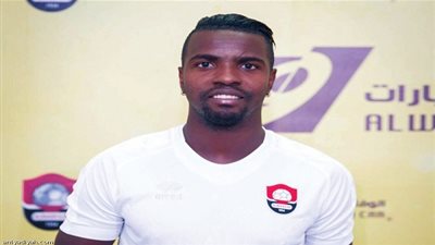 الرائد السعودي يخطط للتخلص من بيريز