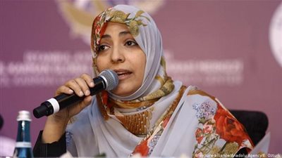 توكل كرمان.. فائزة بجائزة السلام وداعية للحروب