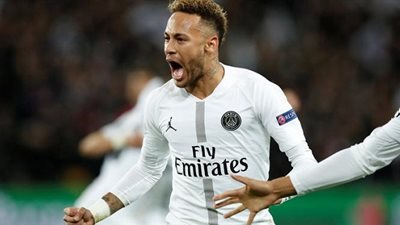 نيمار يتمسك برحيل نجم برشلونة للموافقة على العودة