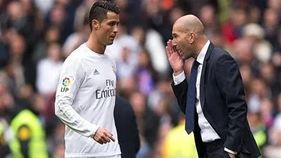 زيدان يصدم كريستيانو رونالدو