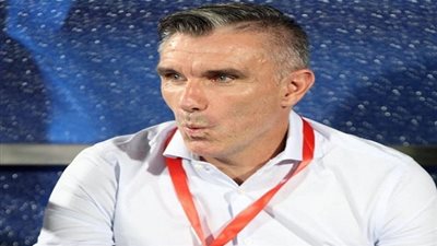 خاص لـ«الفجر الرياضي».. كارتيرون يرد على مفاوضات النجم الساحلي برسالة غامضة!